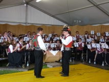 Geschenksüberreichung